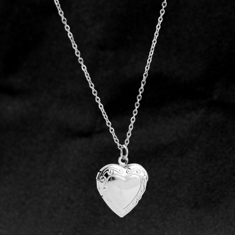 Men Accessories Locket - Kalung liontin liontin hati cinta untuk