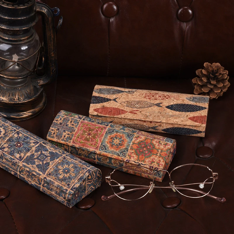 Kotak Kacamata Clamshell Cangk - Men Accessories To Look Good ulasan dan harga